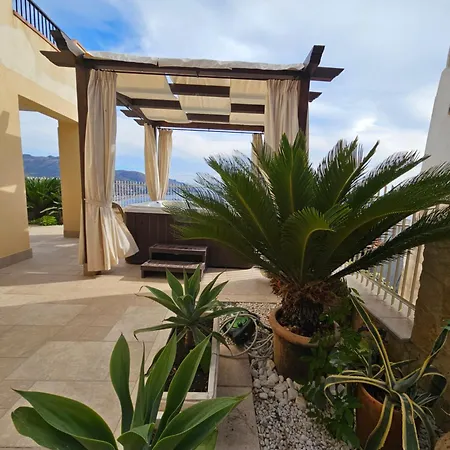 Le - Villa *