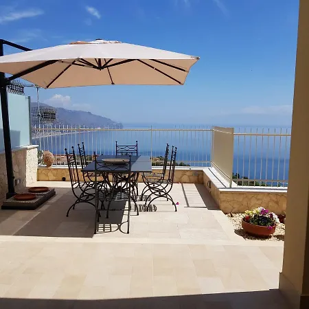 Villa Le - *
